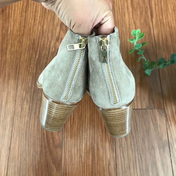 VINCE Suede Havana Ankle Boho Western Boots Size 9 - Picture 5 of 8